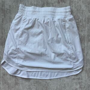 LULULEMON Women’s White Hotty Hot High-Rise Skirt Size 4 EUC